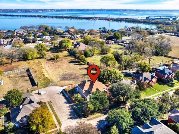 2306  Dana Drive , Rowlett Texas 75088