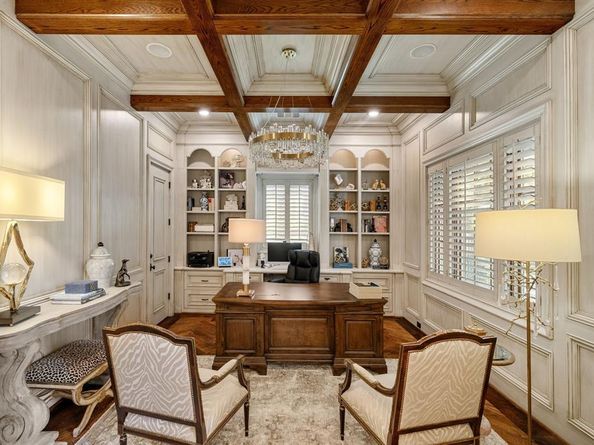 1  Bretton Woods Way , Dallas Texas 75220