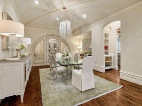 1  Bretton Woods Way , Dallas Texas 75220