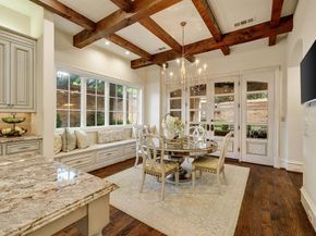 1  Bretton Woods Way , Dallas Texas 75220