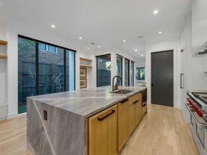 4214  Hawthorne Avenue , Dallas Texas 75219