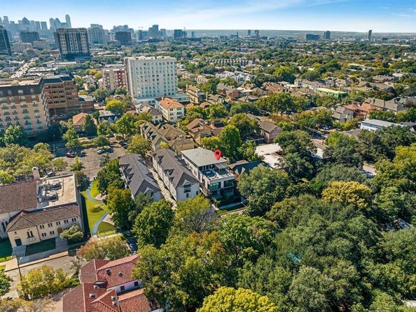 4214  Hawthorne Avenue , Dallas Texas 75219