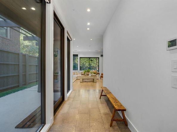 4214  Hawthorne Avenue , Dallas Texas 75219