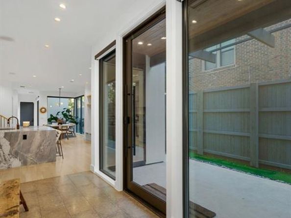 4214  Hawthorne Avenue , Dallas Texas 75219