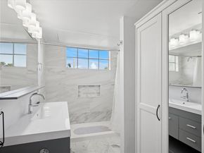 5740  Martel Avenue  B18, Dallas Texas 75206