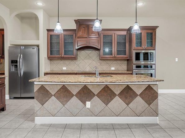 2723  Portside Drive , Grand Prairie Texas 75054