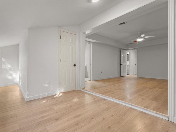 1111  Portales Lane , Irving Texas 75061