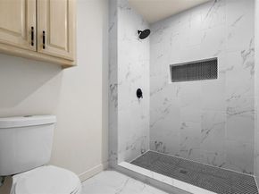 1111  Portales Lane , Irving Texas 75061