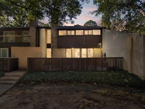 1111  Portales Lane , Irving Texas 75061