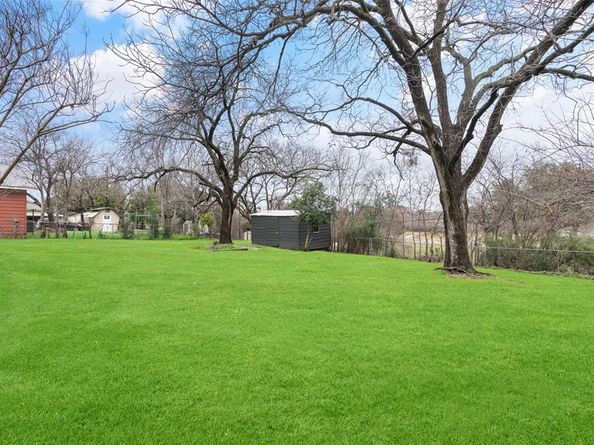 3644 W Seminary Drive , Fort Worth Texas 76109