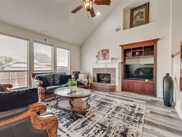 6810  Amesbury Lane , Rowlett Texas 75089