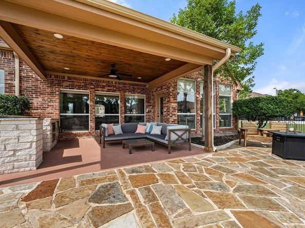 352  Leeward Circle , Azle Texas 76020