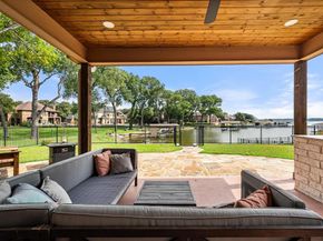 352  Leeward Circle , Azle Texas 76020