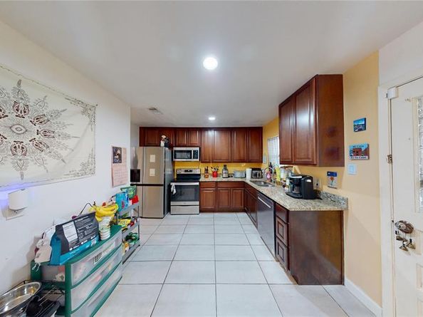 13409  Mount Castle Drive , Farmers Branch Texas 75234