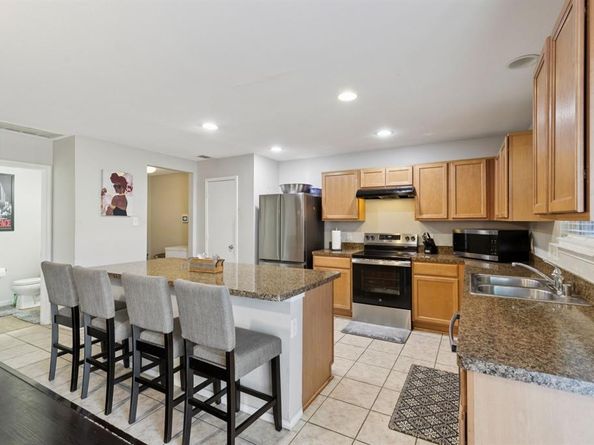 532  Prince Street , Cedar Hill Texas 75104