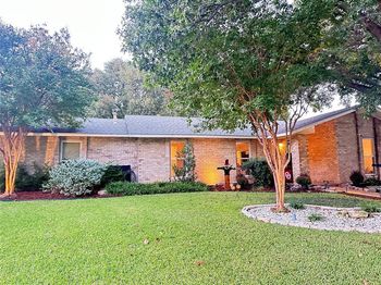 3807  Blue Trace Lane 