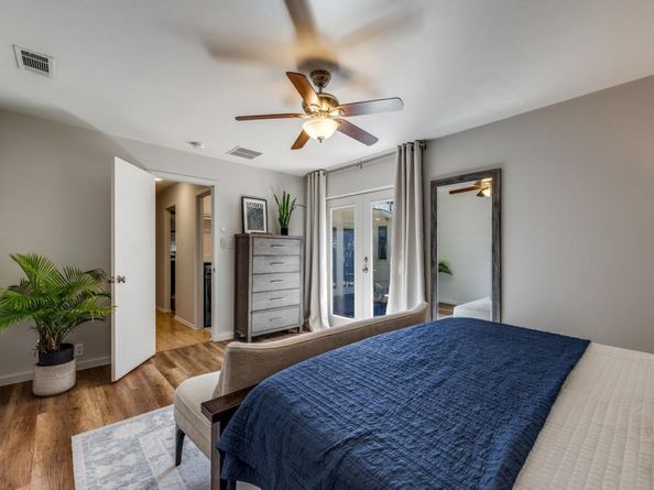 3807  Blue Trace Lane , Farmers Branch Texas 75244