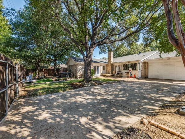 3807  Blue Trace Lane , Farmers Branch Texas 75244