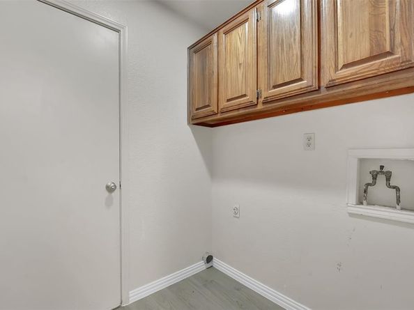 411 S Las Vegas Trail , White Settlement Texas 76108
