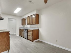 411 S Las Vegas Trail , White Settlement Texas 76108