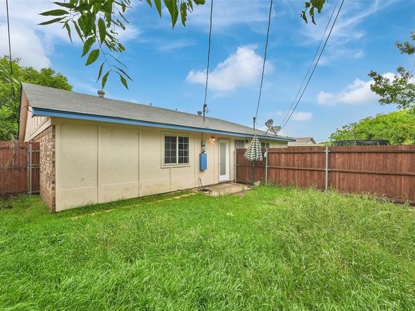 411 S Las Vegas Trail , White Settlement Texas 76108