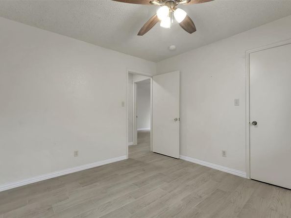 411 S Las Vegas Trail , White Settlement Texas 76108
