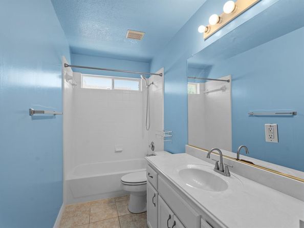 1610  Lakeland Park Drive , Garland Texas 75043