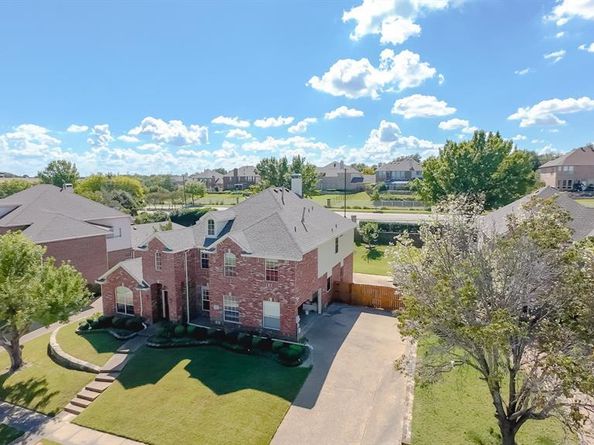 1610  Lakeland Park Drive , Garland Texas 75043