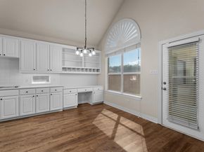 1610  Lakeland Park Drive , Garland Texas 75043