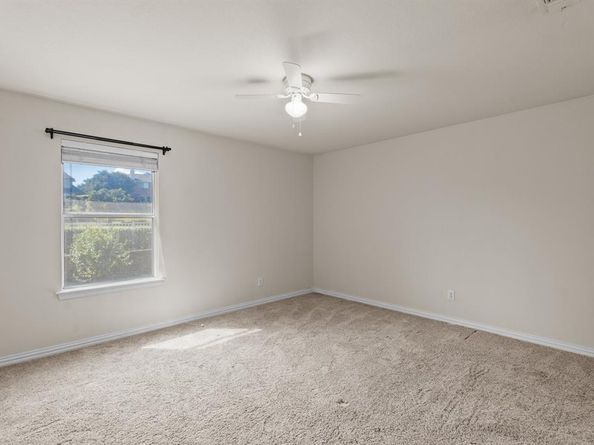 1610  Lakeland Park Drive , Garland Texas 75043