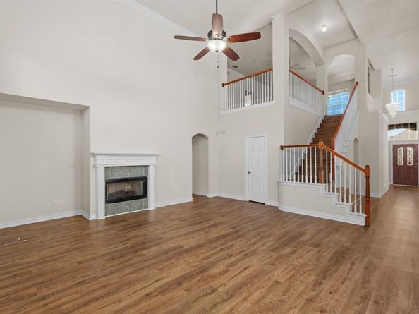 1610  Lakeland Park Drive , Garland Texas 75043