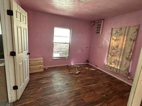 539  Ella Avenue , Dallas Texas 75217