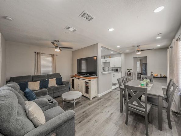 4506  Roberts Avenue , Dallas Texas 75215