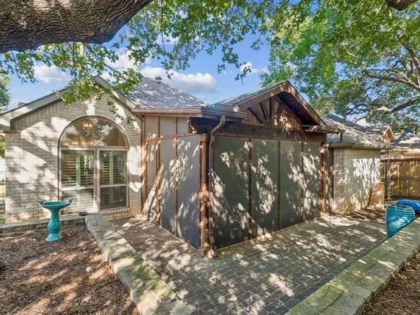 2255  Grandview Drive , Flower Mound Texas 75028