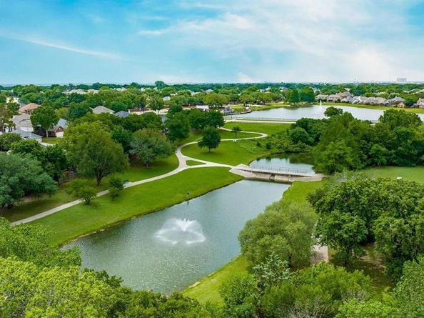 2255  Grandview Drive , Flower Mound Texas 75028