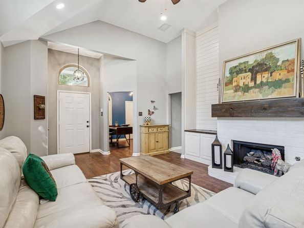 2255  Grandview Drive , Flower Mound Texas 75028