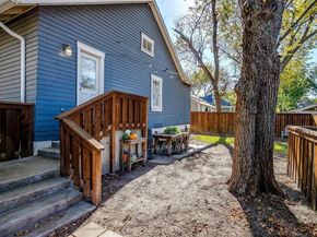2000  College Avenue , Fort Worth Texas 76110