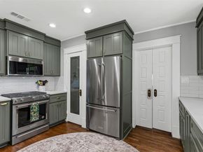 2000  College Avenue , Fort Worth Texas 76110