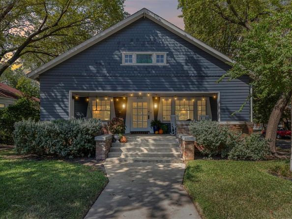 2000  College Avenue , Fort Worth Texas 76110