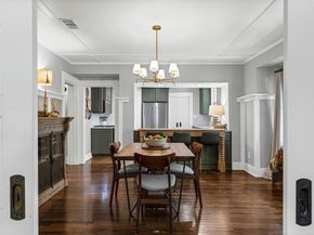 2000  College Avenue , Fort Worth Texas 76110