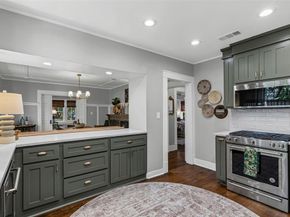 2000  College Avenue , Fort Worth Texas 76110