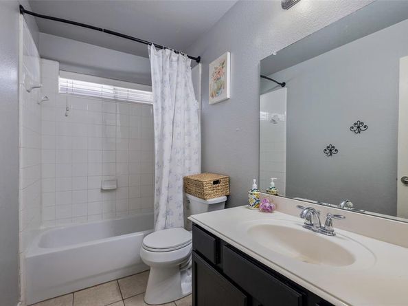 1204  Hayden Lane , Savannah Texas 76227