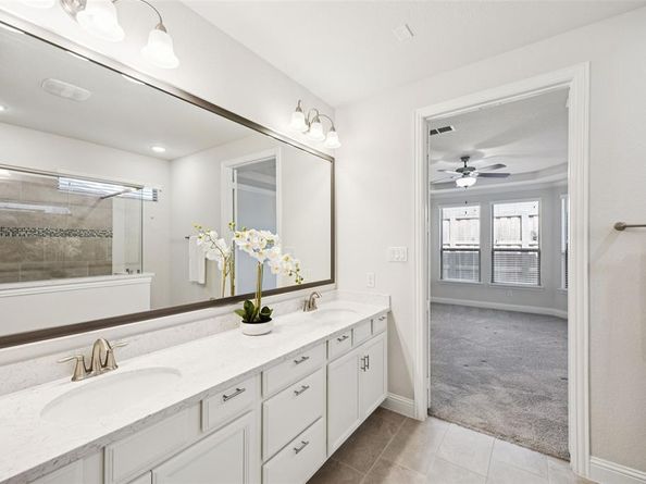 2229  Madison Street , Carrollton Texas 75010