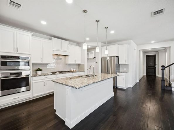 2229  Madison Street , Carrollton Texas 75010