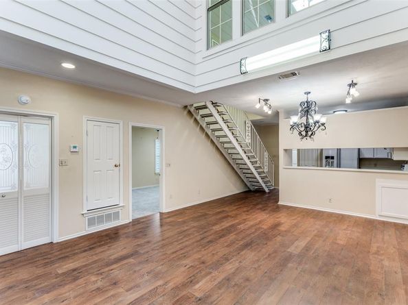 1218  Wooded Trail , Hurst Texas 76053