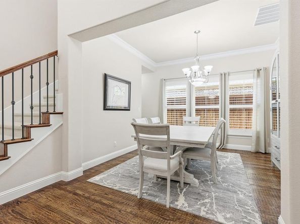 708  Petunia Drive , Lantana Texas 76226