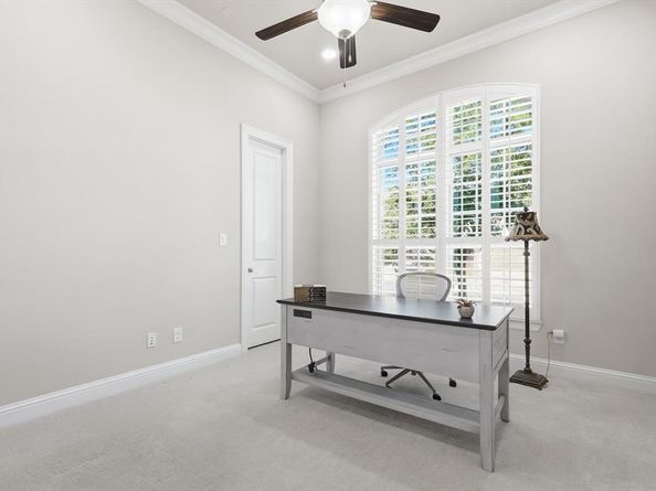 708  Petunia Drive , Lantana Texas 76226