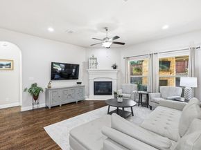 708  Petunia Drive , Lantana Texas 76226