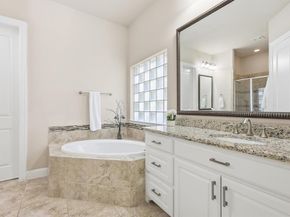 708  Petunia Drive , Lantana Texas 76226