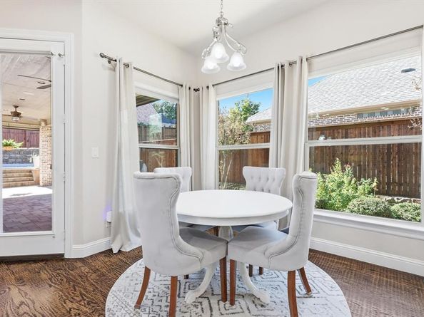 708  Petunia Drive , Lantana Texas 76226